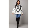 Long Sleeve Geometric Print Round Neck Sweater